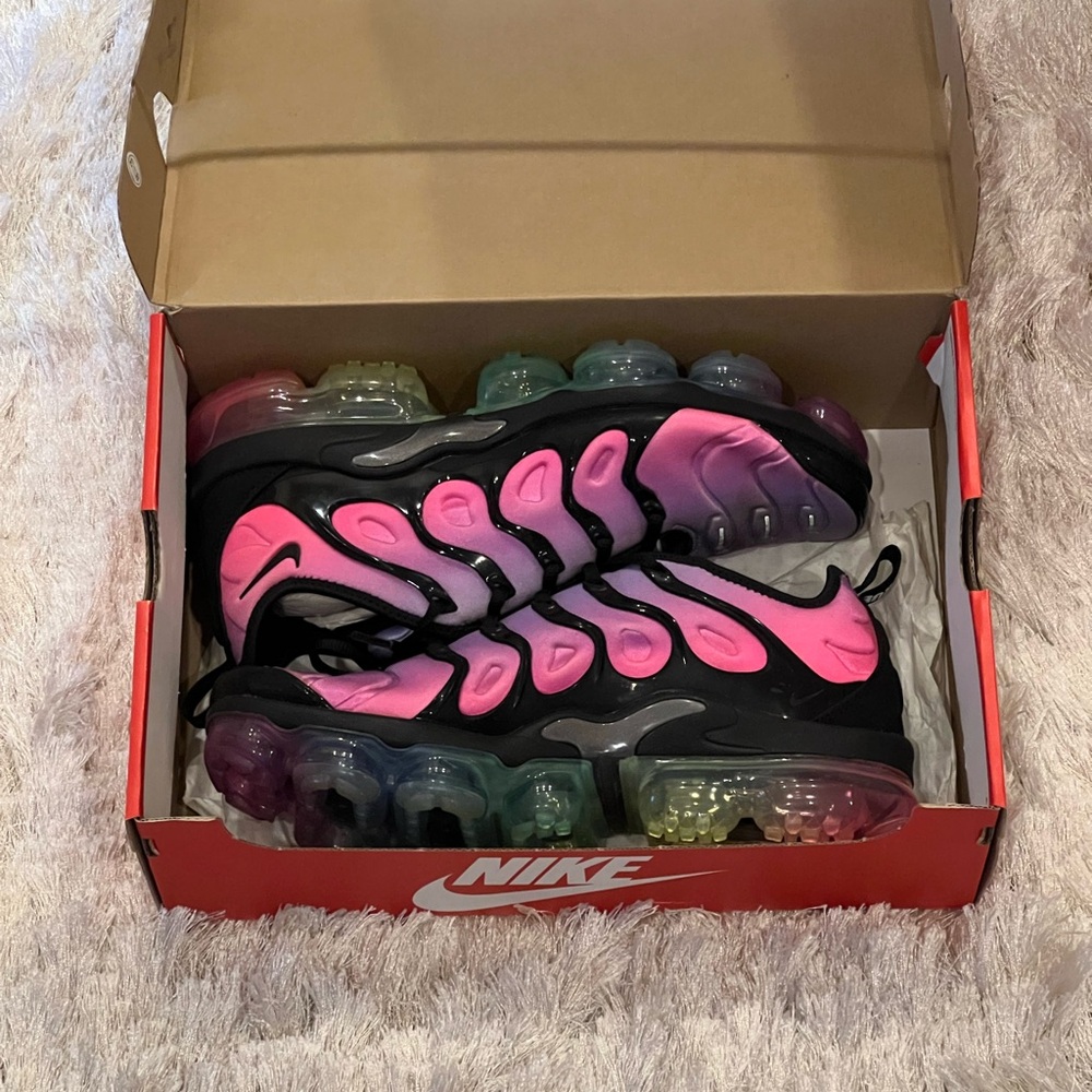 Nike Air Vapormax Plus 'BE TRUE'